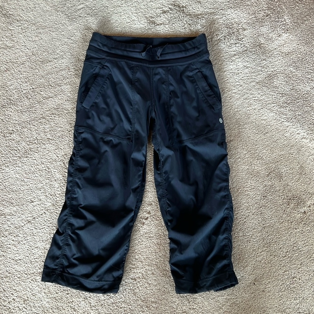 Lululemon capri length pants 4